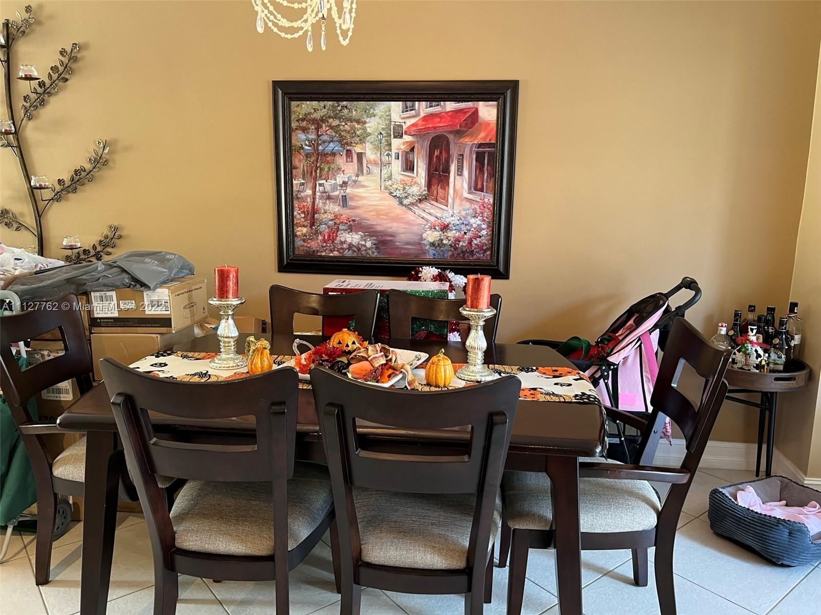 KENDALE LAKES TOWNHOUSE C - Residential