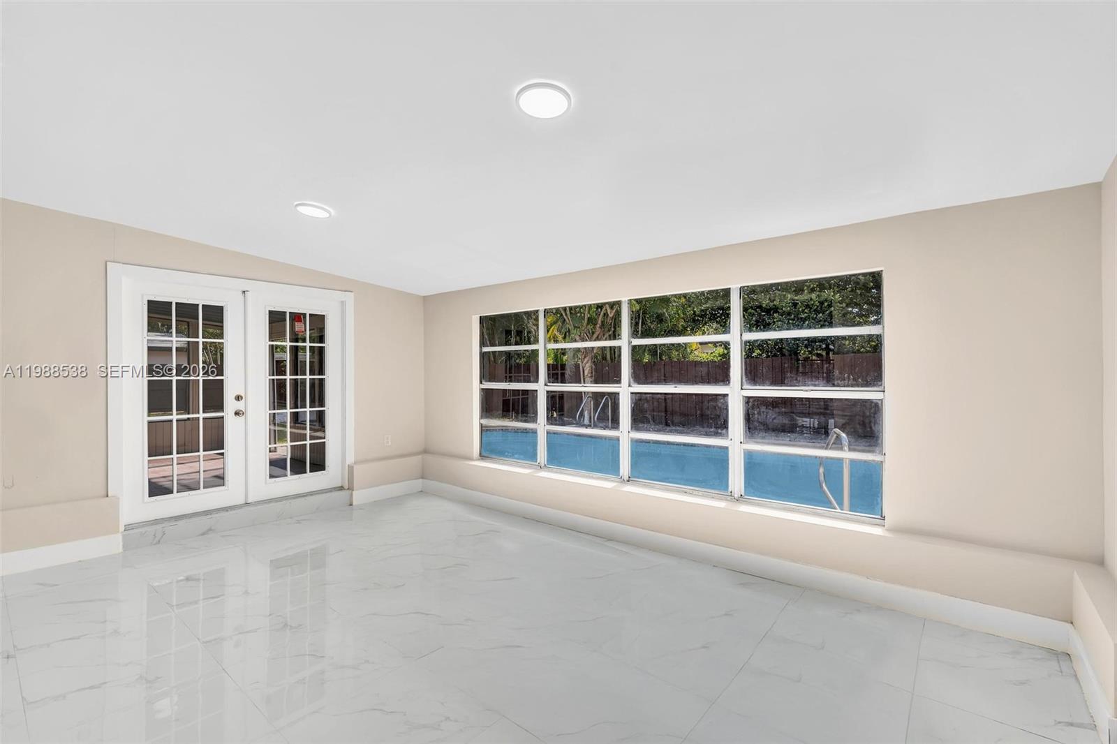 SHERWOOD FOREST - Residential Lease