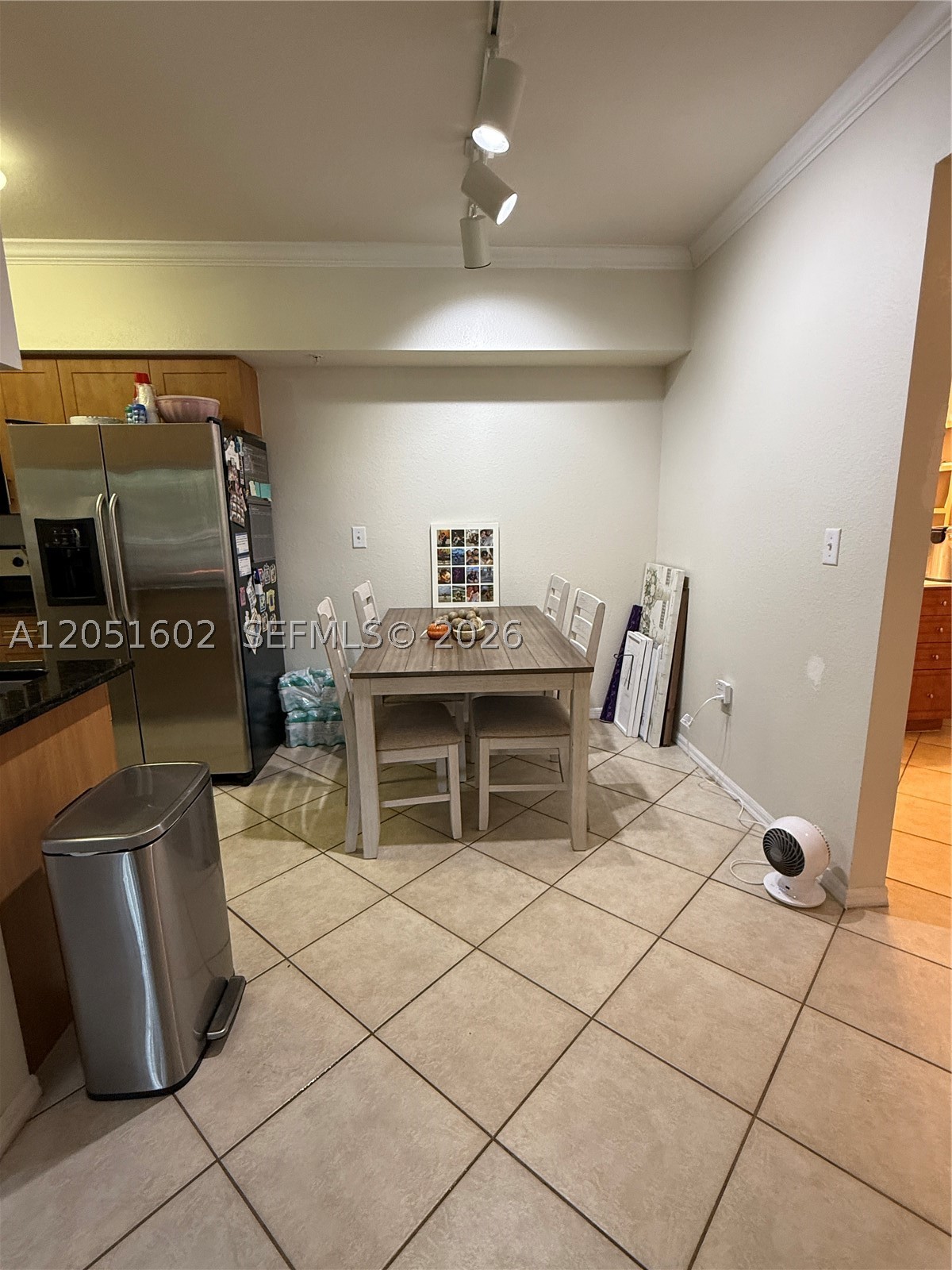 VILLAS AT EMERALD DUNES C - Residential Lease
