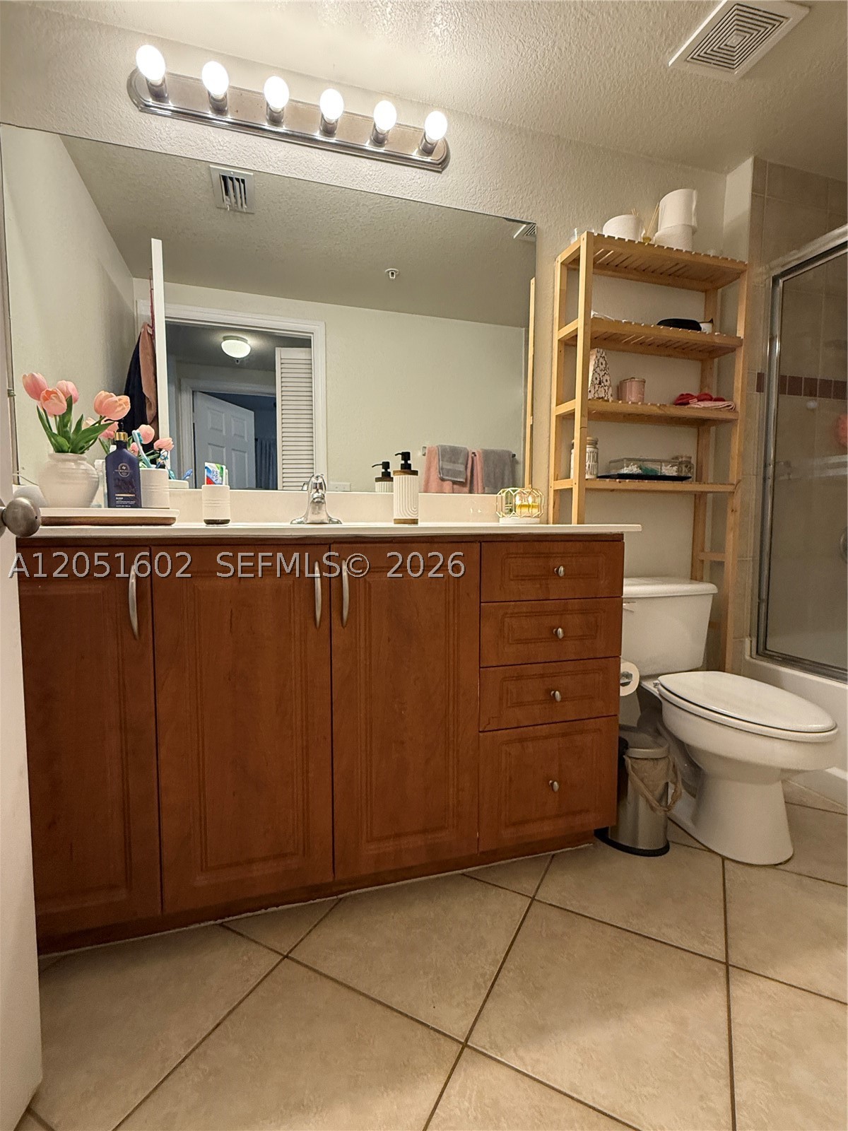 VILLAS AT EMERALD DUNES C - Residential Lease