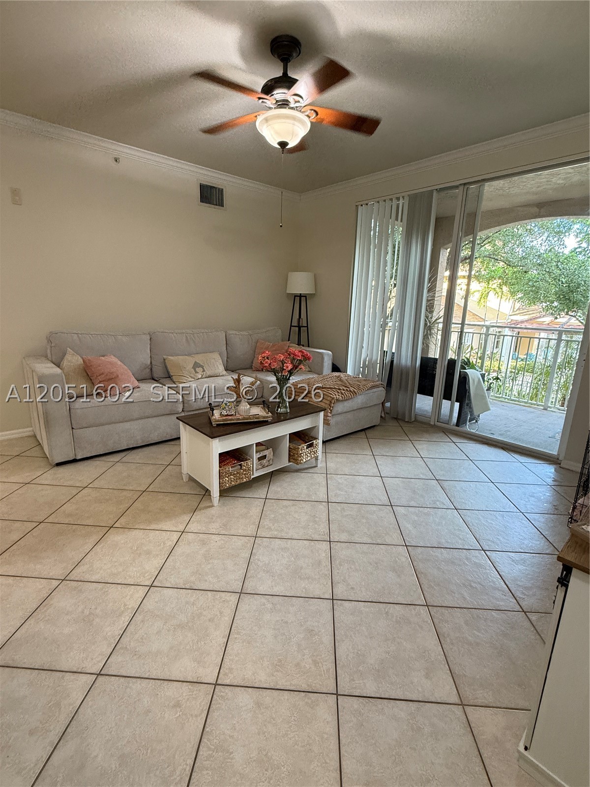VILLAS AT EMERALD DUNES C - Residential Lease