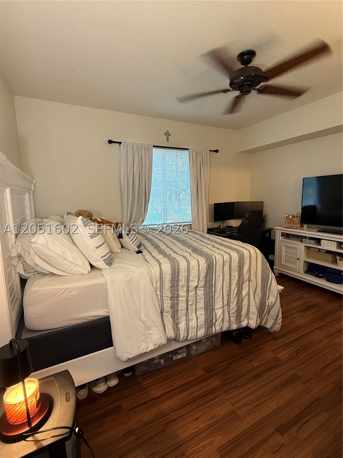 VILLAS AT EMERALD DUNES C - Residential Lease