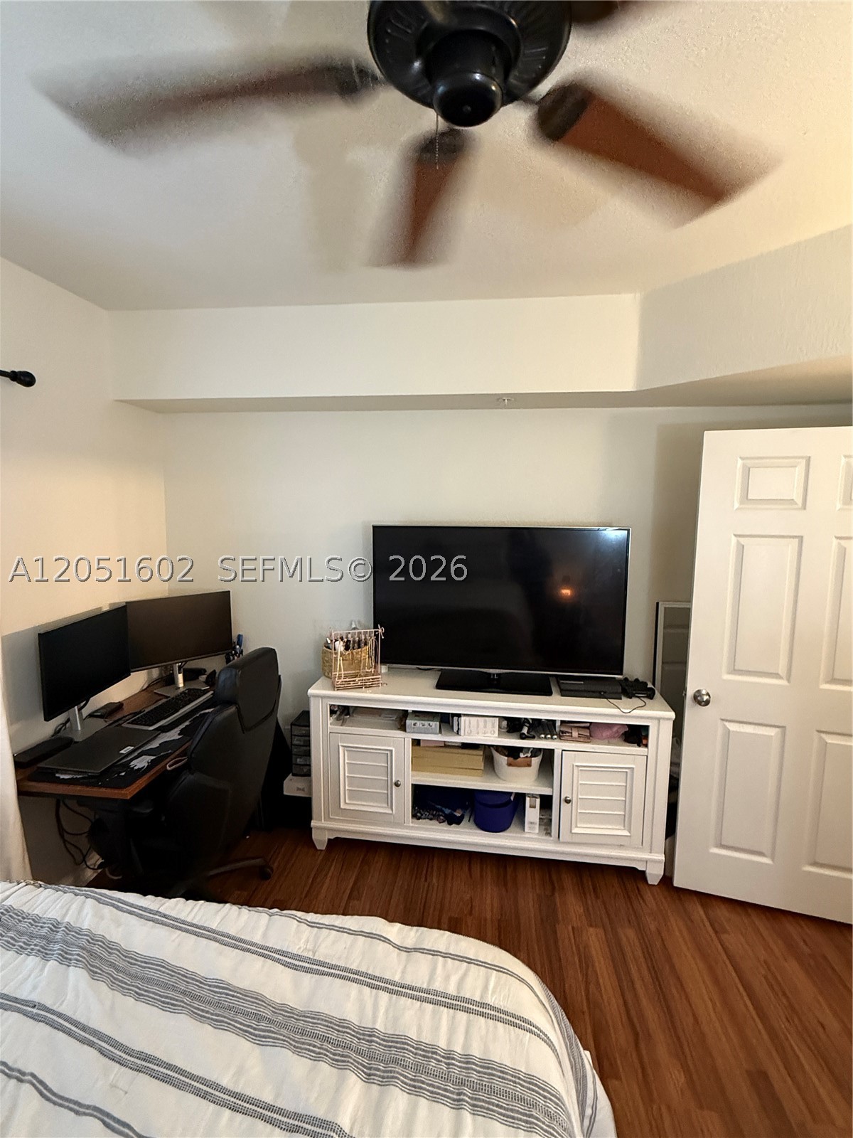 VILLAS AT EMERALD DUNES C - Residential Lease