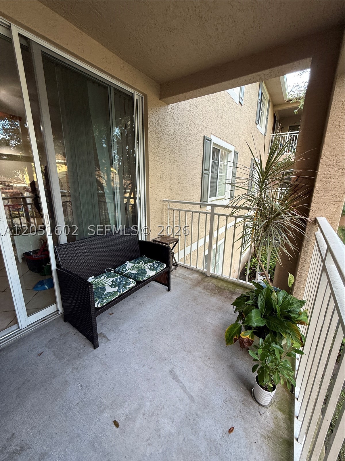 VILLAS AT EMERALD DUNES C - Residential Lease