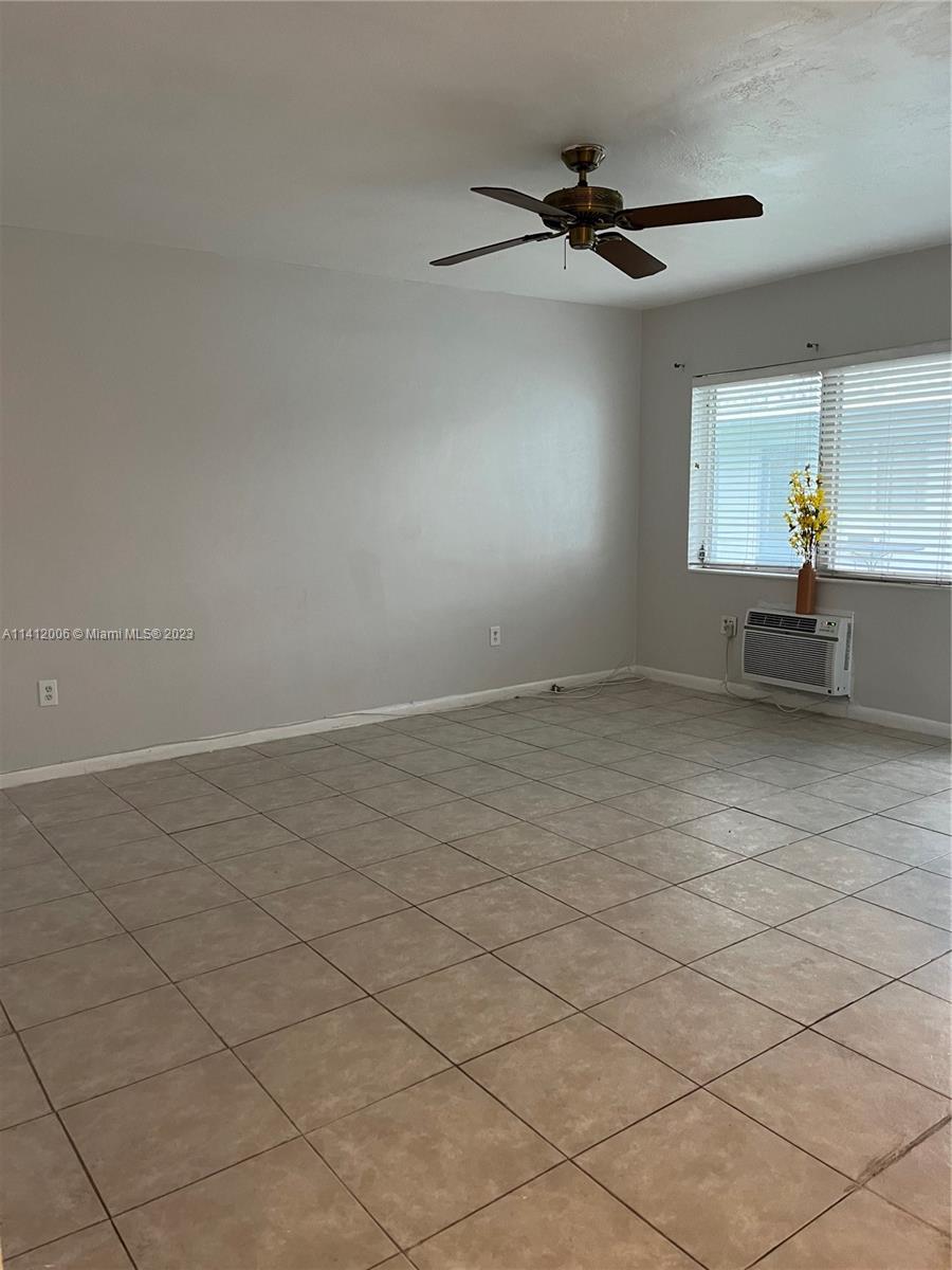 CASA-BISCAYNE CO-OP APTS - Residential Lease