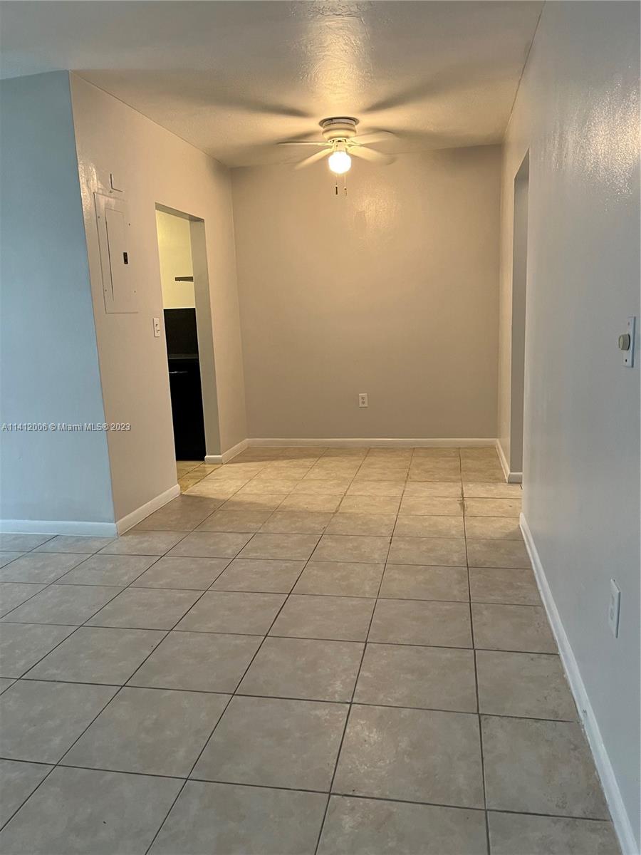 CASA-BISCAYNE CO-OP APTS - Residential Lease