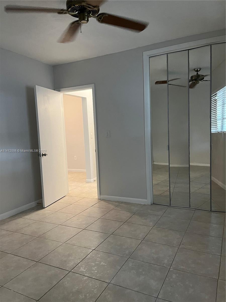 CASA-BISCAYNE CO-OP APTS - Residential Lease