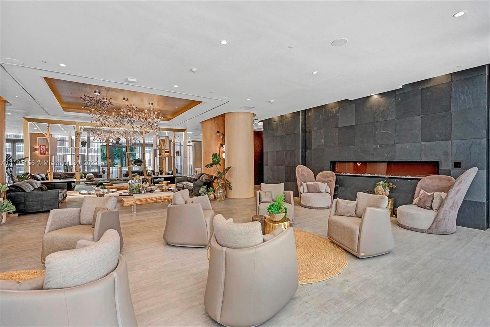 ARIA ON THE BAY CONDO - Residential