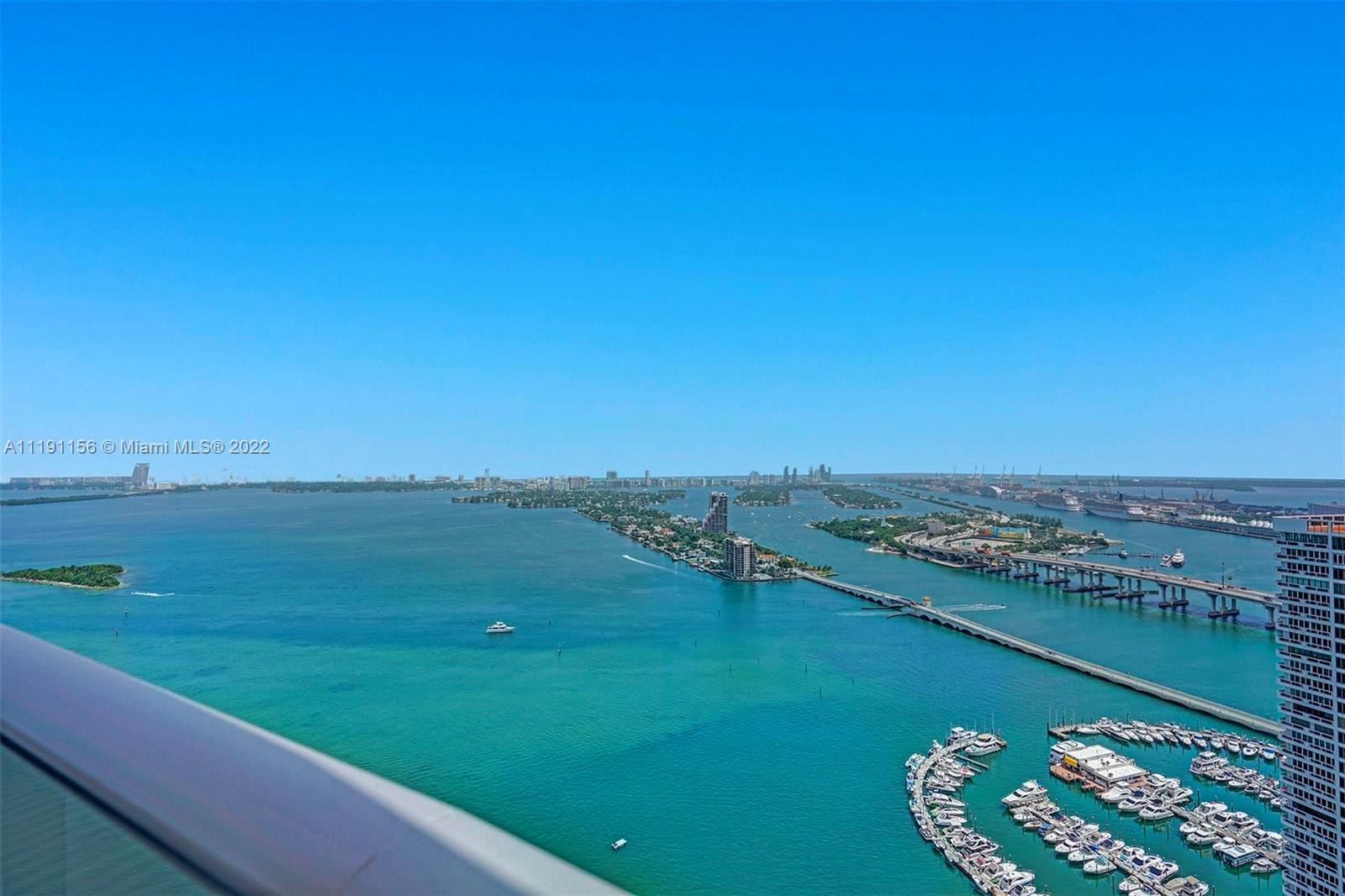 ARIA ON THE BAY CONDO - Residential