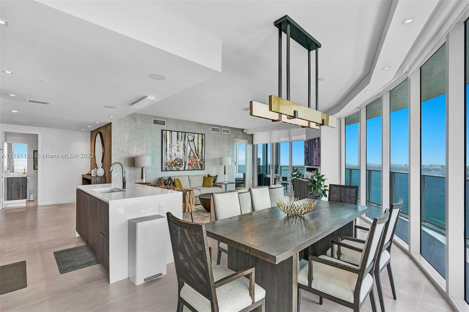 ARIA ON THE BAY CONDO - Residential