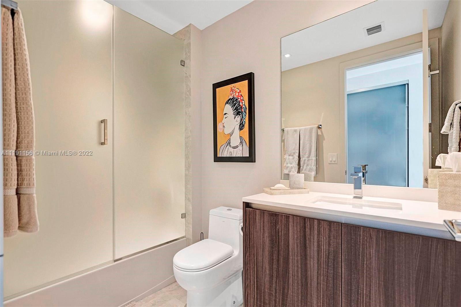 ARIA ON THE BAY CONDO - Residential