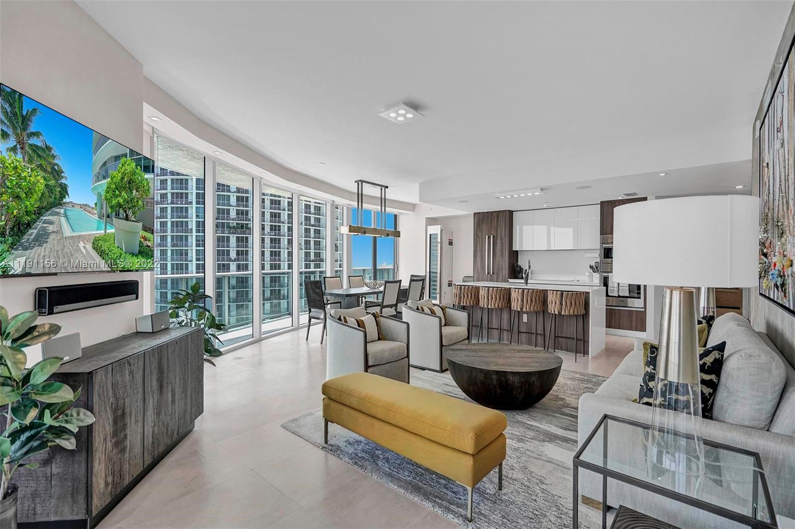 ARIA ON THE BAY CONDO - Residential