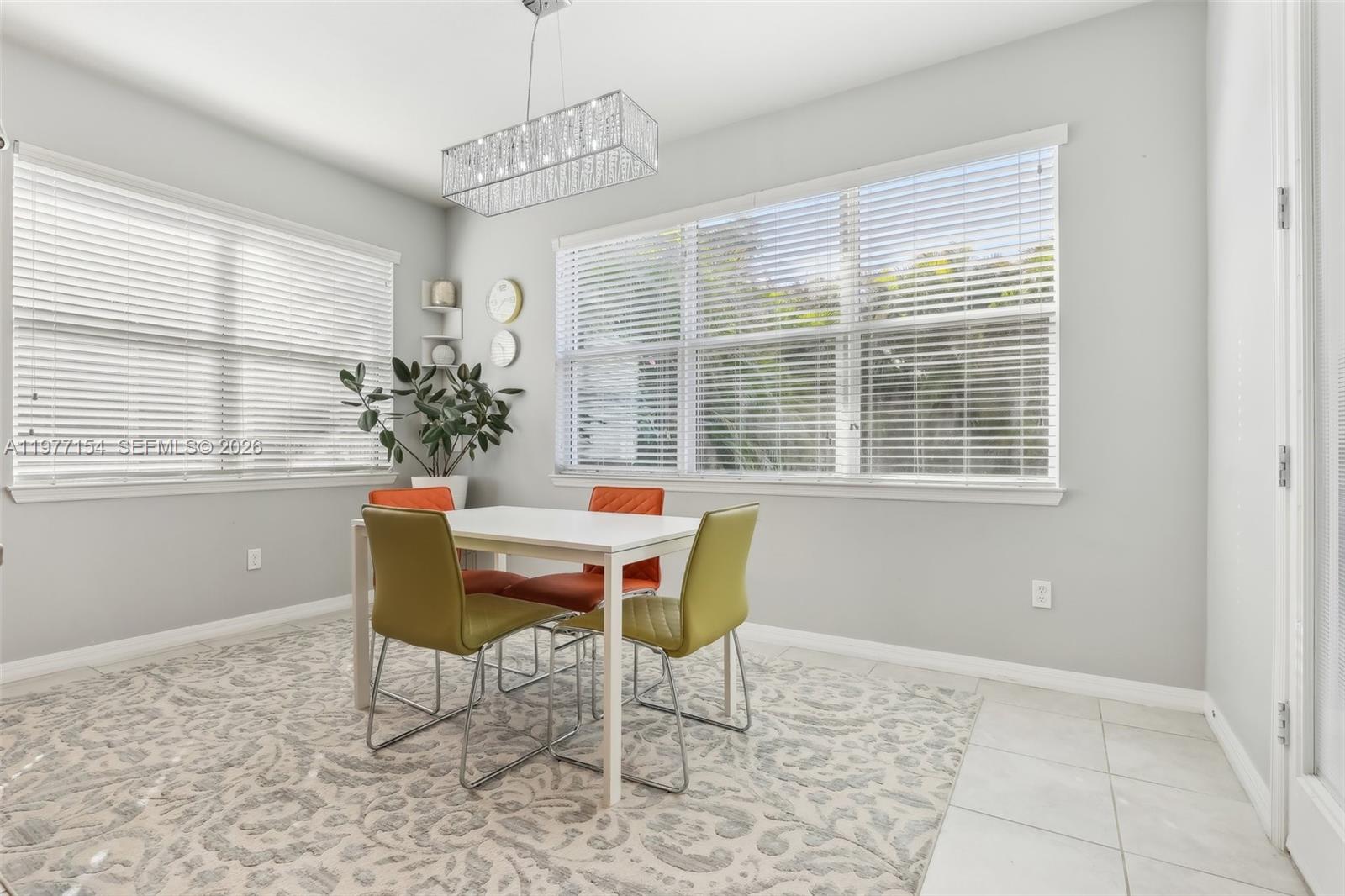 HILLCREST COUNTRY CLUB SO - Residential