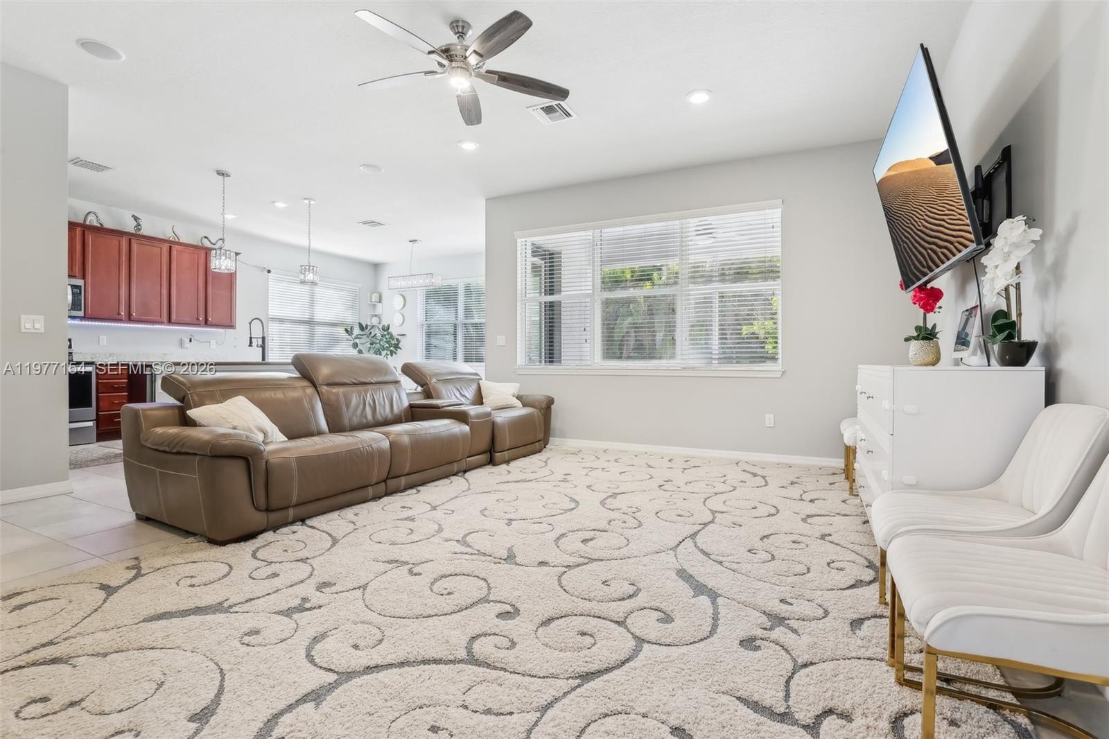 HILLCREST COUNTRY CLUB SO - Residential
