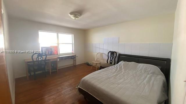 Shangri-La 18-8 B - Residential