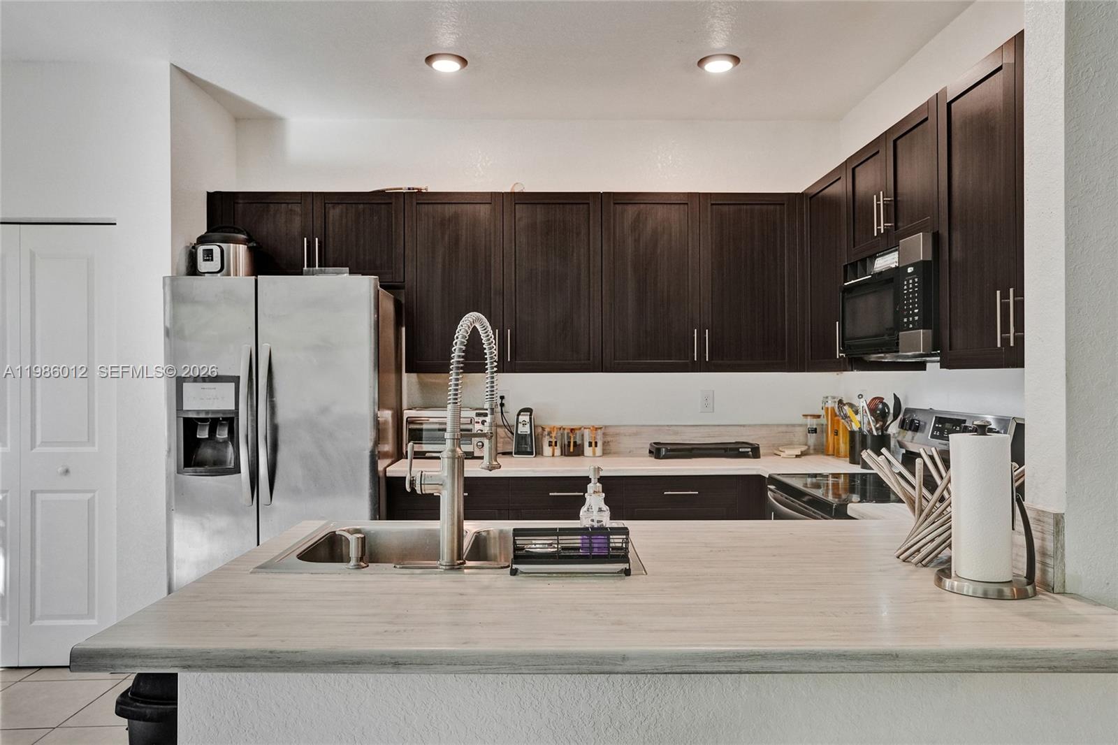 VIA VENTURE NEIGHBORHOOD - Residential