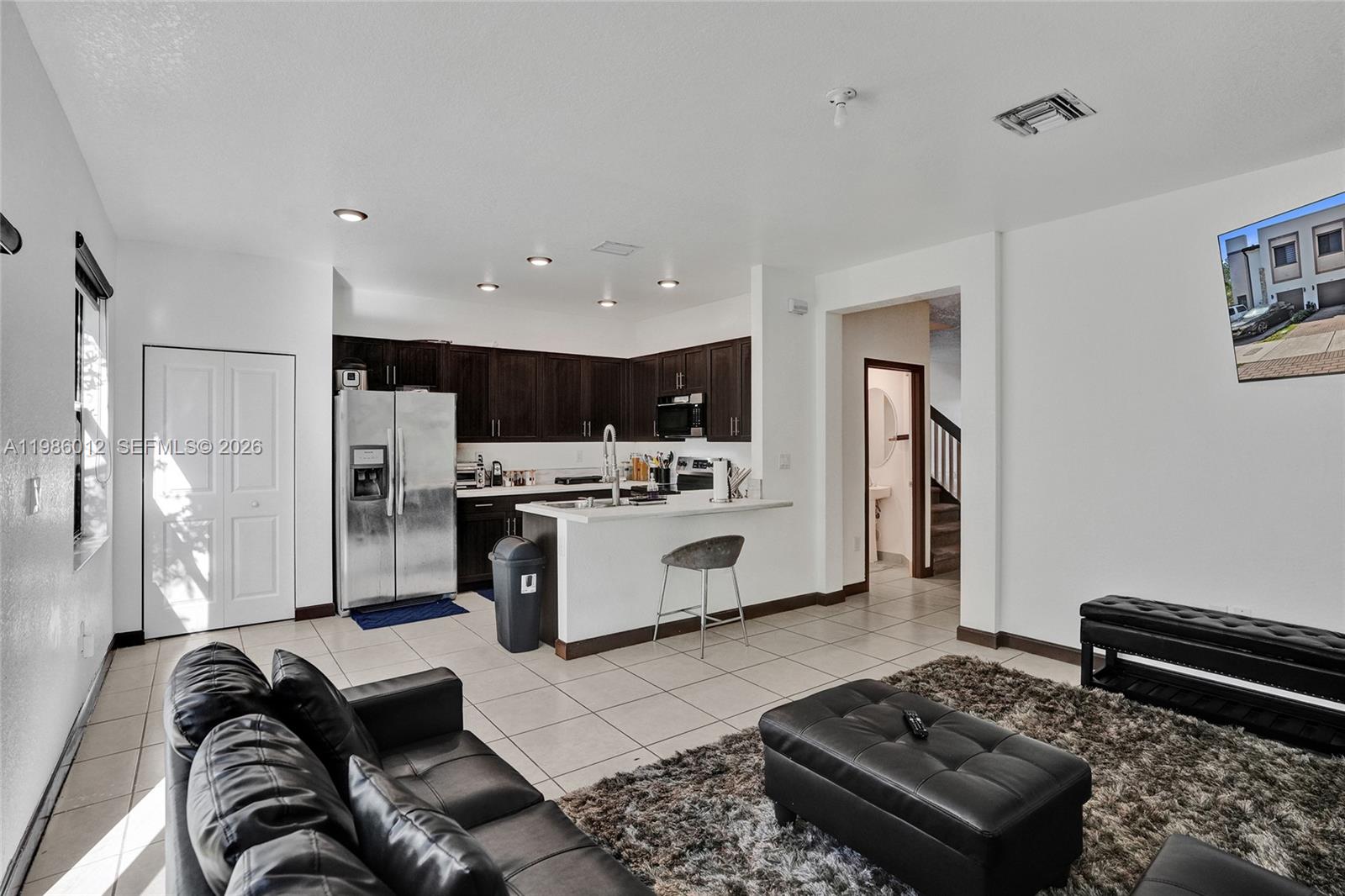 VIA VENTURE NEIGHBORHOOD - Residential