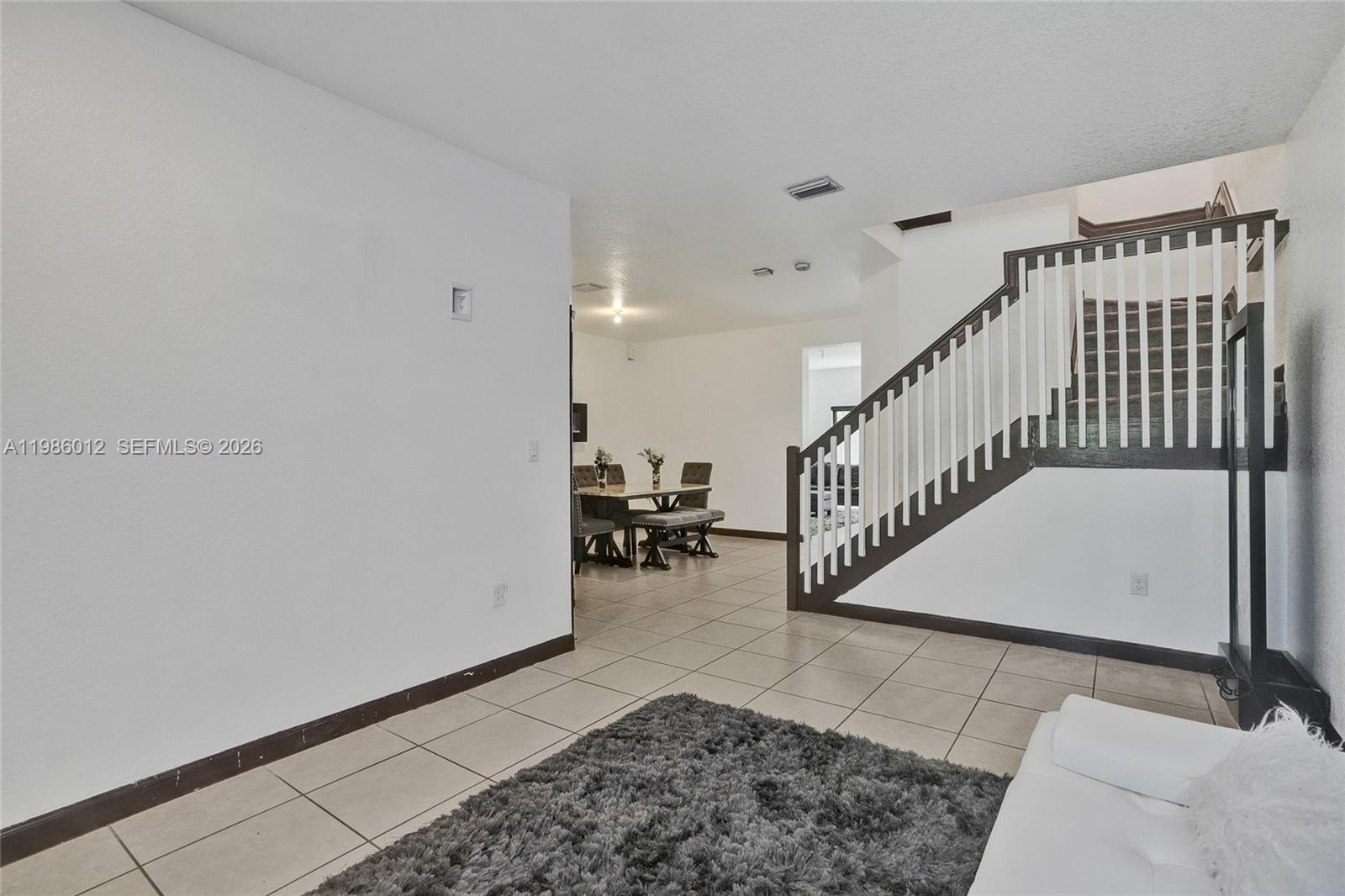 VIA VENTURE NEIGHBORHOOD - Residential