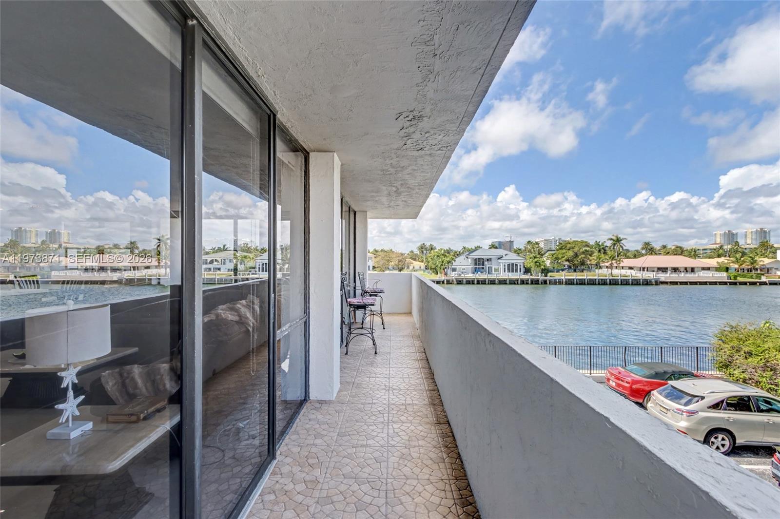AVANT GARDE CONDO - Residential