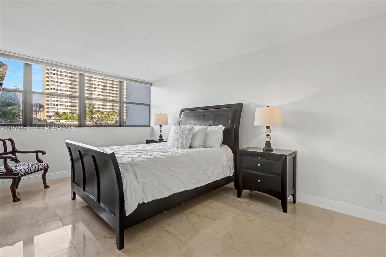 AVANT GARDE CONDO - Residential