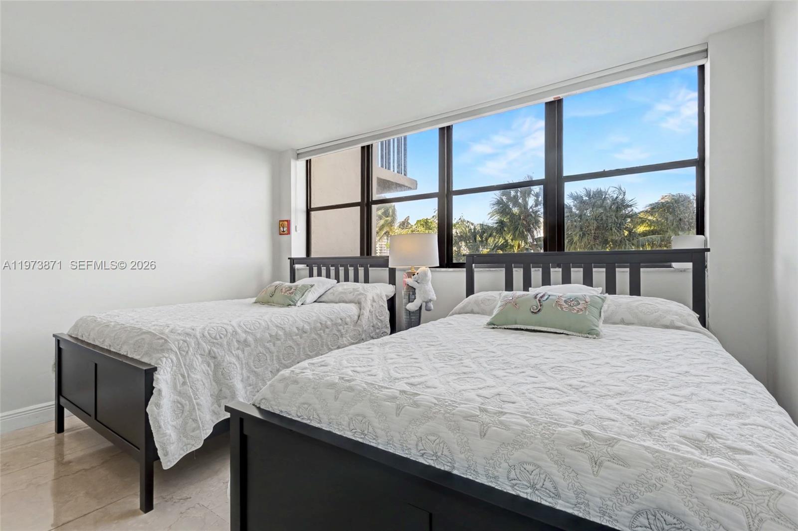 AVANT GARDE CONDO - Residential