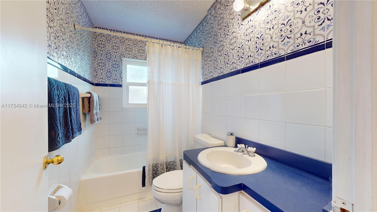 5TH ADDN TO RICHMOND HGTS - Residential