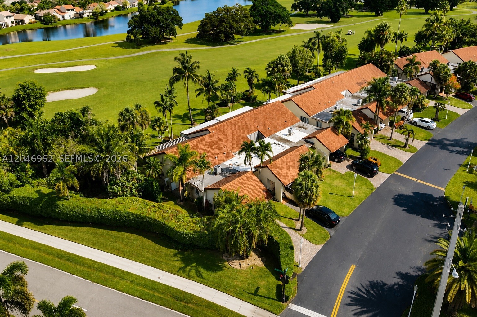 VILLAS OF BONAVENTURE AT - Residential