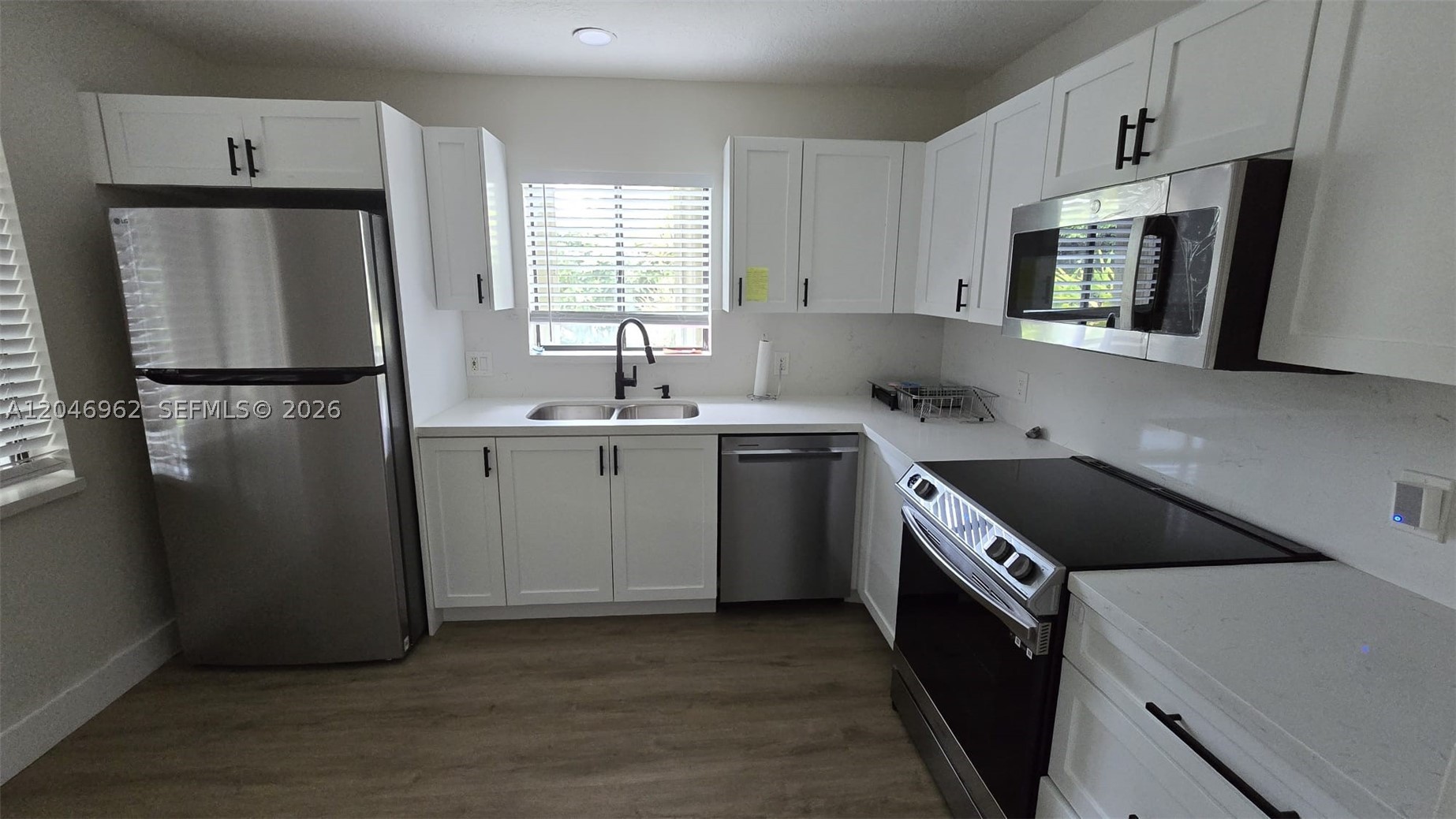 VILLAS OF BONAVENTURE AT - Residential