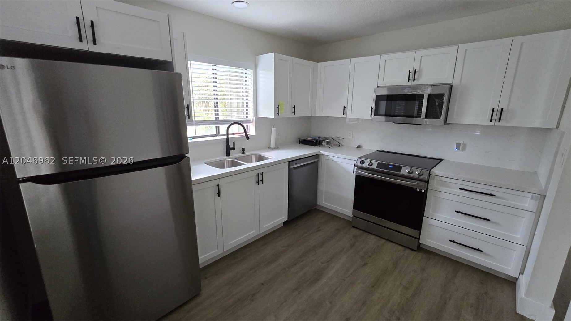 VILLAS OF BONAVENTURE AT - Residential