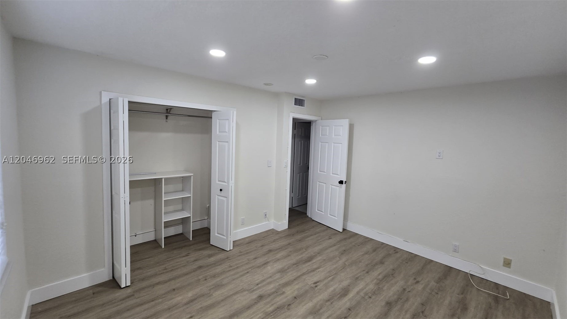 VILLAS OF BONAVENTURE AT - Residential