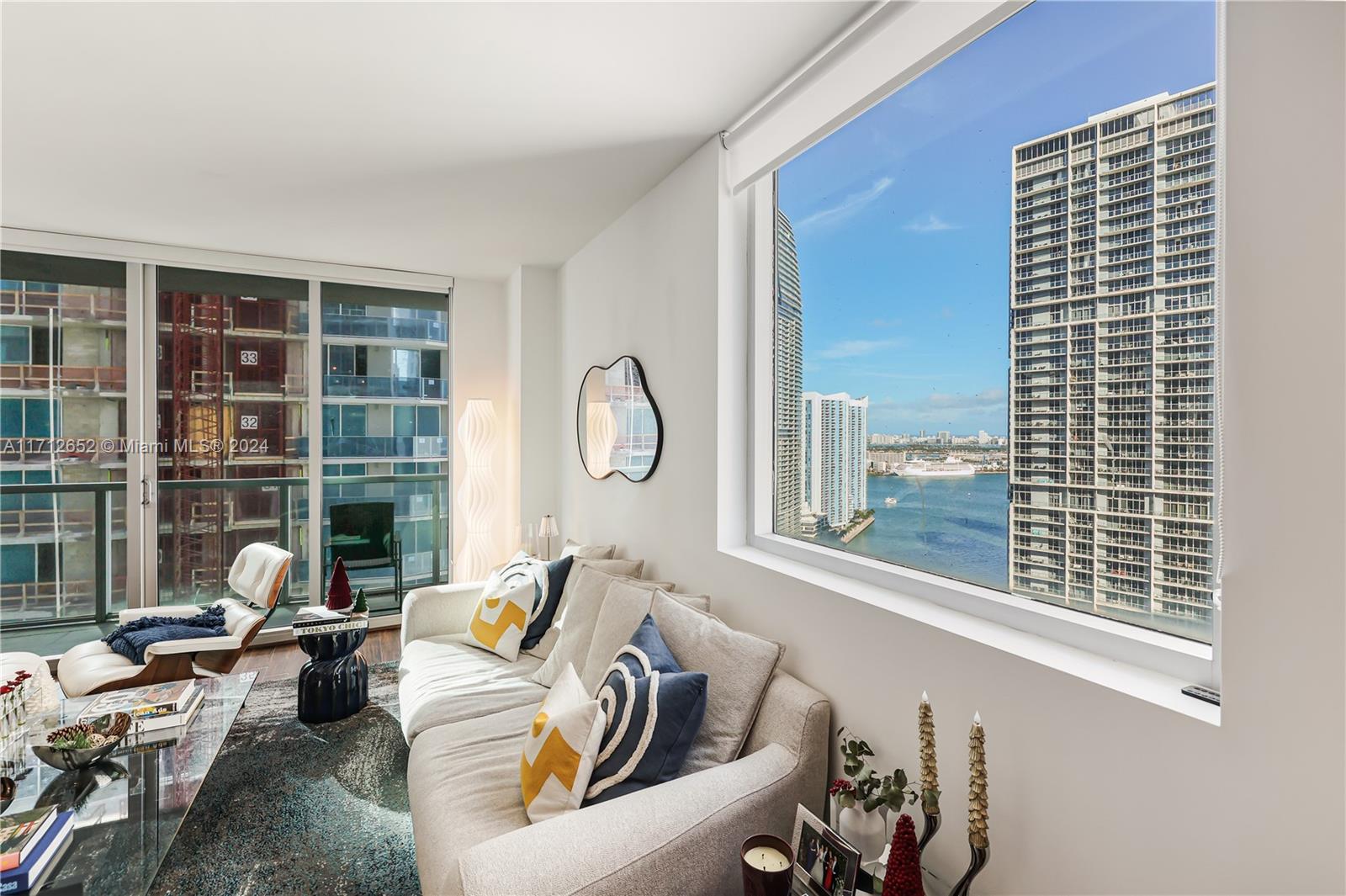 500 BRICKELL WEST CONDO - Residential