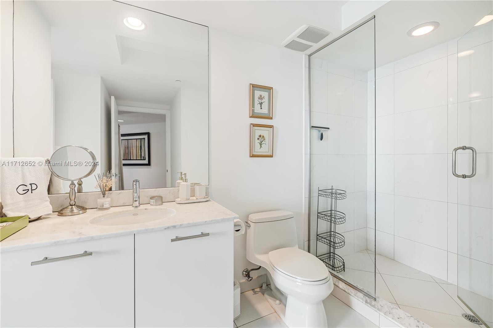 500 BRICKELL WEST CONDO - Residential