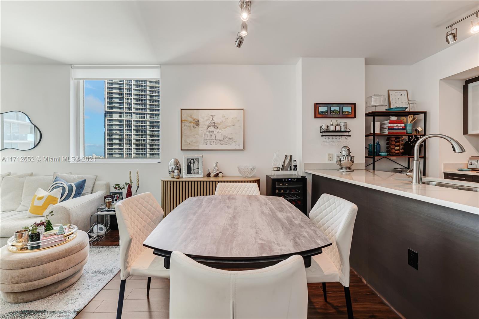 500 BRICKELL WEST CONDO - Residential
