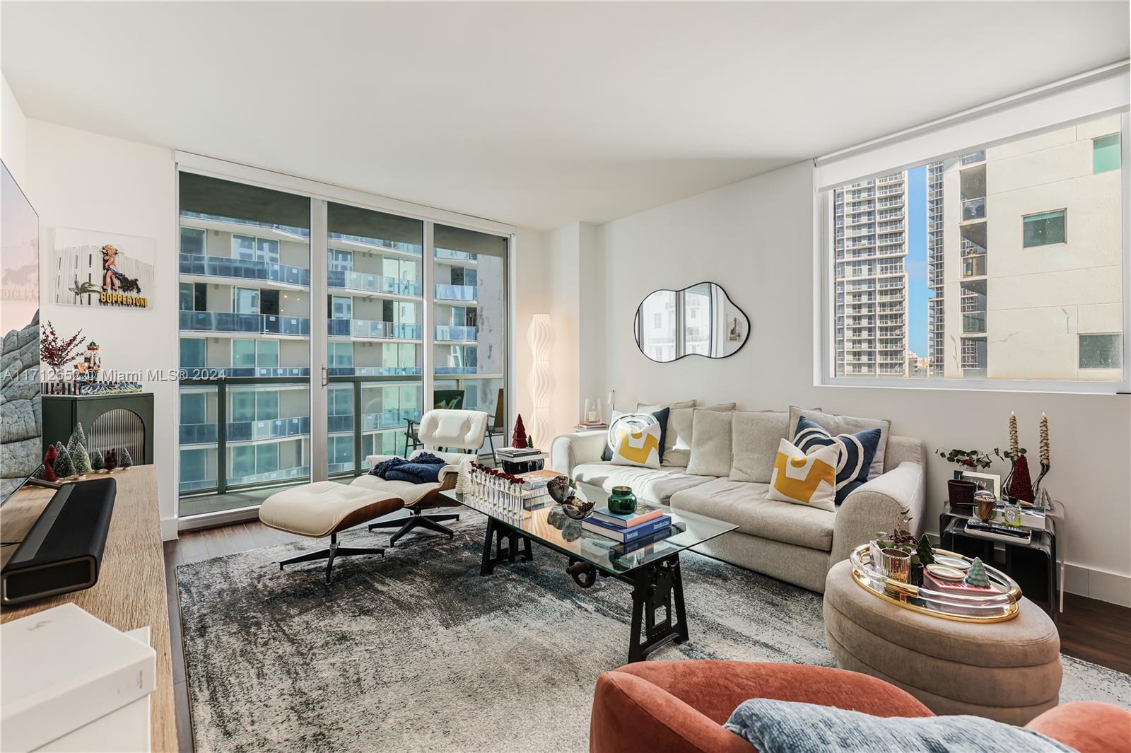 500 BRICKELL WEST CONDO - Residential