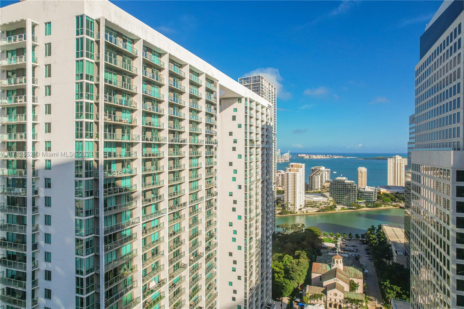 500 BRICKELL WEST CONDO - Residential