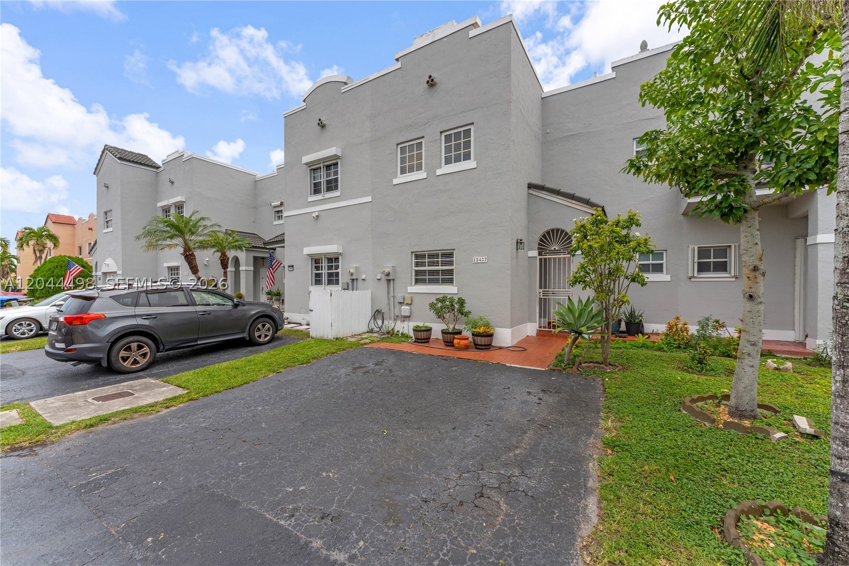 LAKE POINTE SEC 1 - Residential
