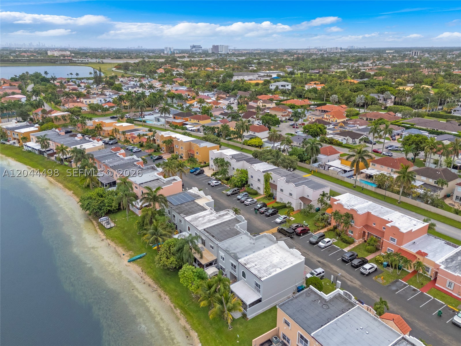 LAKE POINTE SEC 1 - Residential