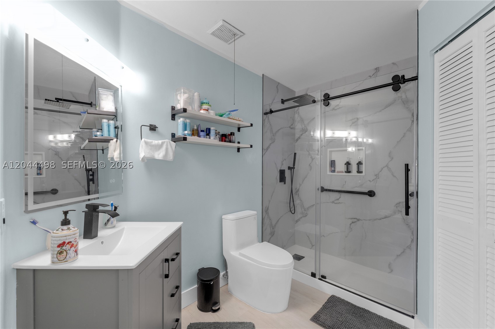 LAKE POINTE SEC 1 - Residential