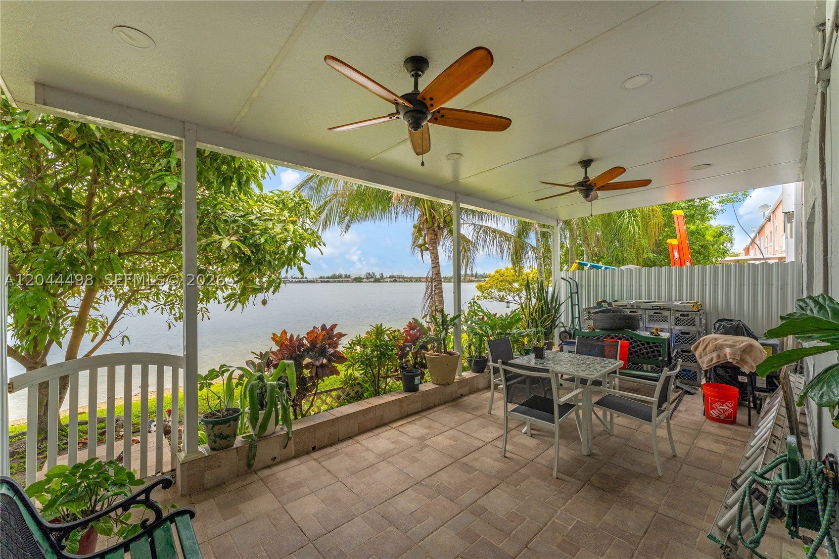 LAKE POINTE SEC 1 - Residential