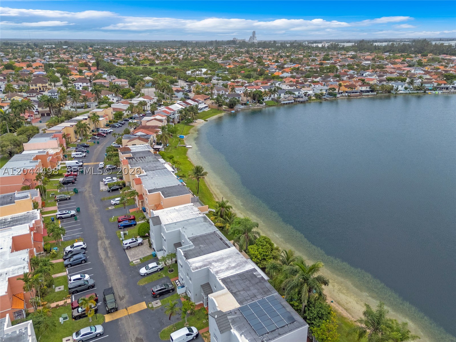 LAKE POINTE SEC 1 - Residential