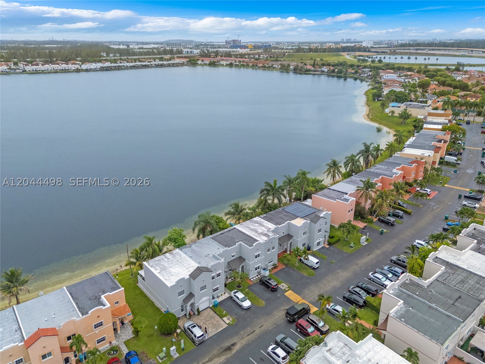 LAKE POINTE SEC 1 - Residential