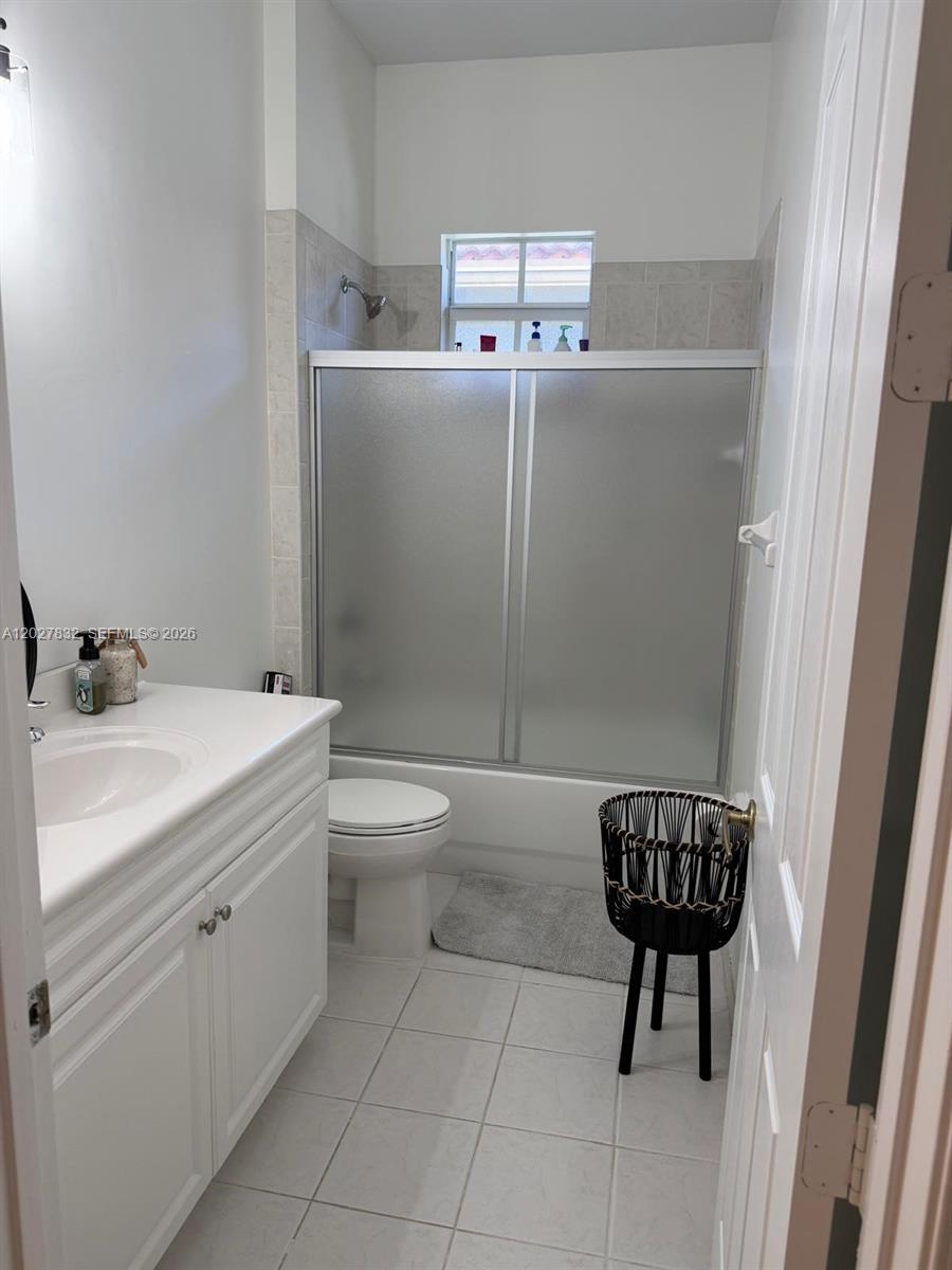 HERON BAY COMMERCIAL - Residential