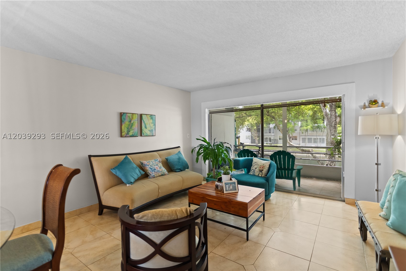 GREENS CONDO APTS PHASE I - Residential