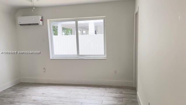 IDLEWILD PARK - Residential Lease
