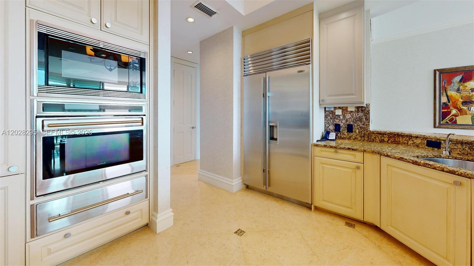 10295 COLLINS AVE RESDNTA - Residential Lease