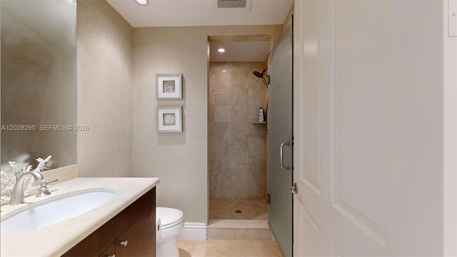 10295 COLLINS AVE RESDNTA - Residential Lease