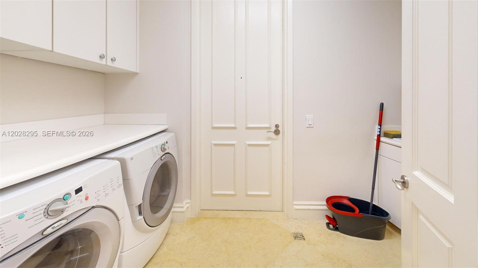 10295 COLLINS AVE RESDNTA - Residential Lease