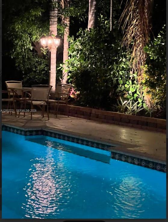 MAYLEN HEIGHTS - Residential