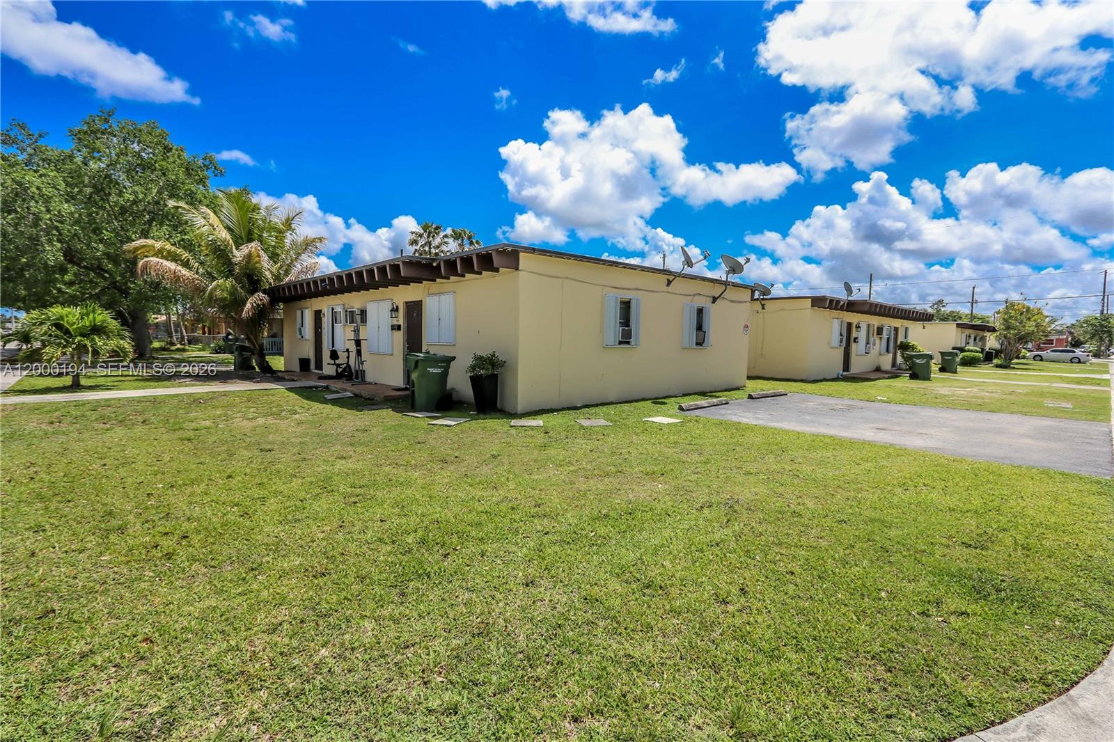 CENTRAL COMML HOMESTEAD - Residential Income
