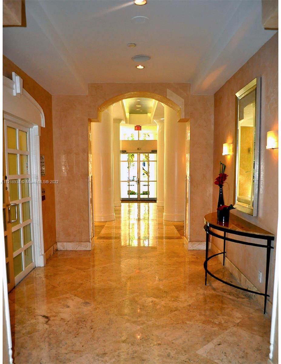 ISOLA CONDO - Residential Lease